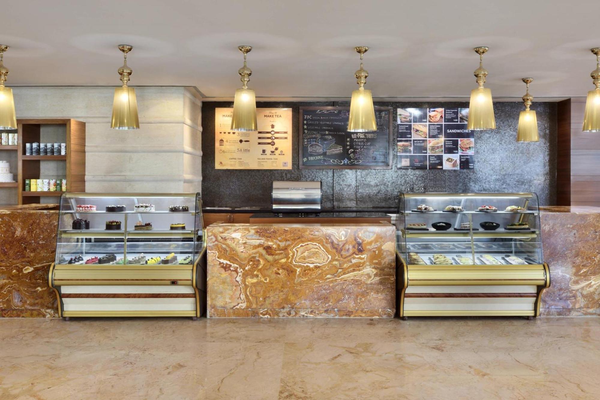 Jaipur Marriott Hotel Extérieur photo The pastry shop